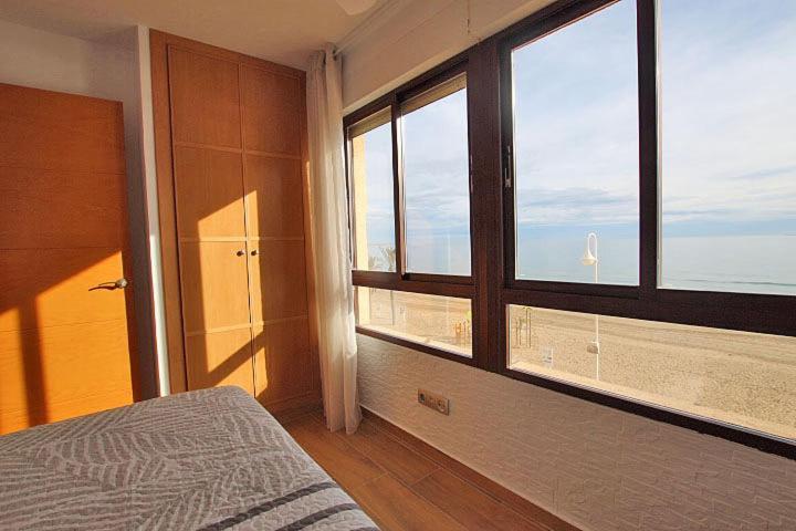 Apartamento Europa Primera Linea De Playa Guardamar Lejlighed Guardamar del Segura Eksteriør billede